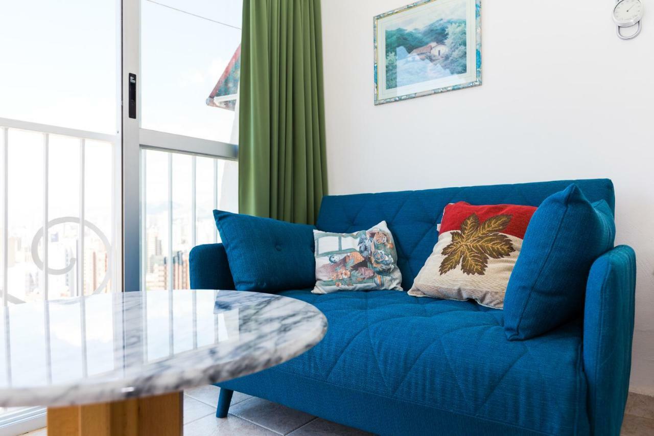 Sky Park Apartment Benidorm Bagian luar foto