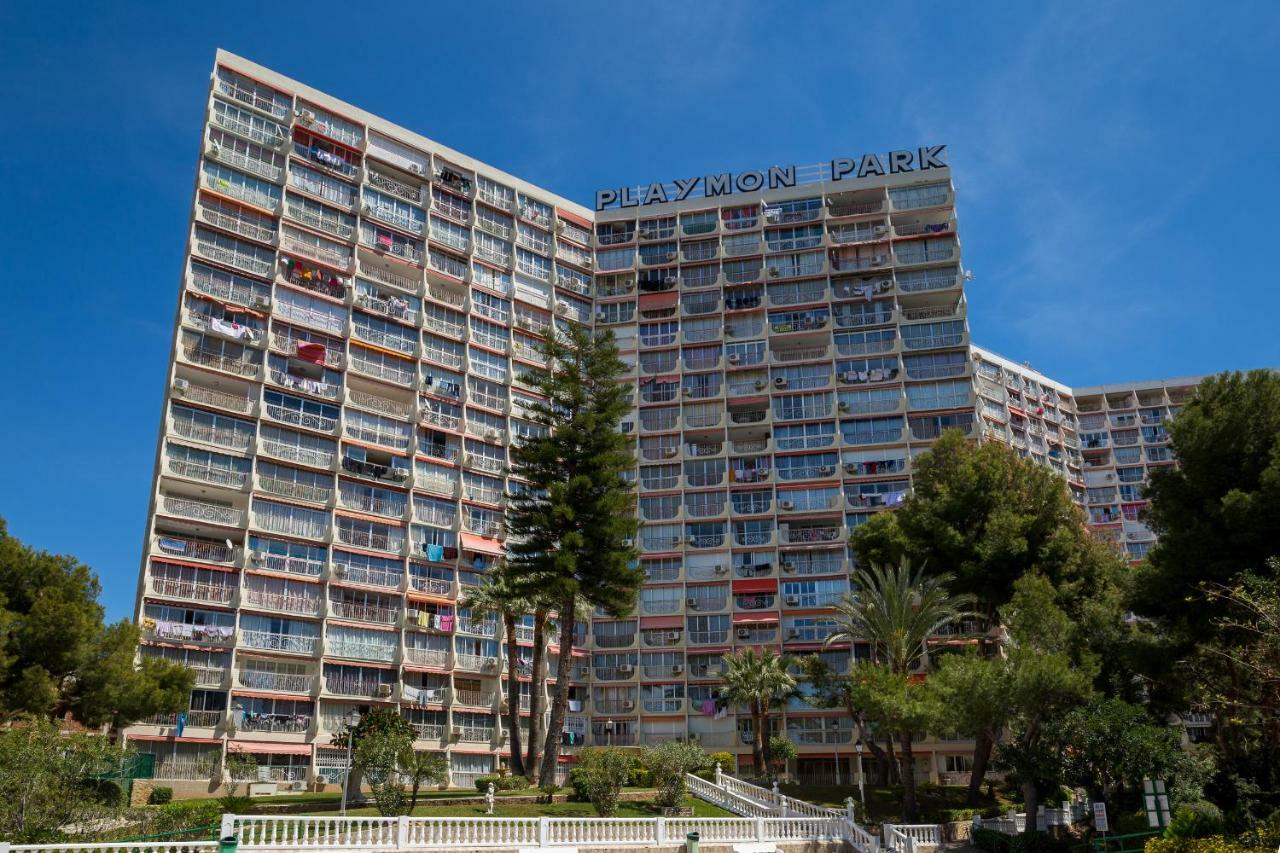 Sky Park Apartment Benidorm Bagian luar foto