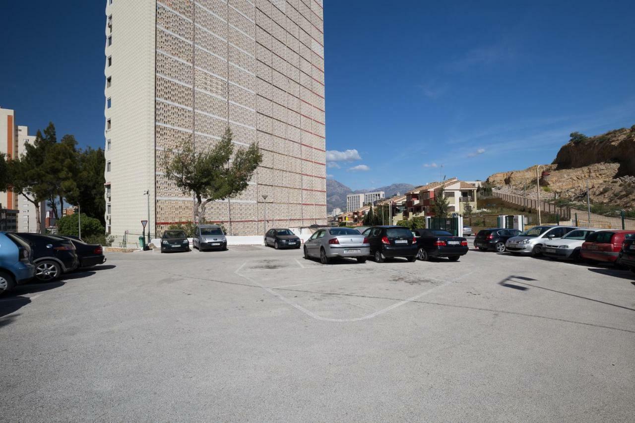 Sky Park Apartment Benidorm Bagian luar foto